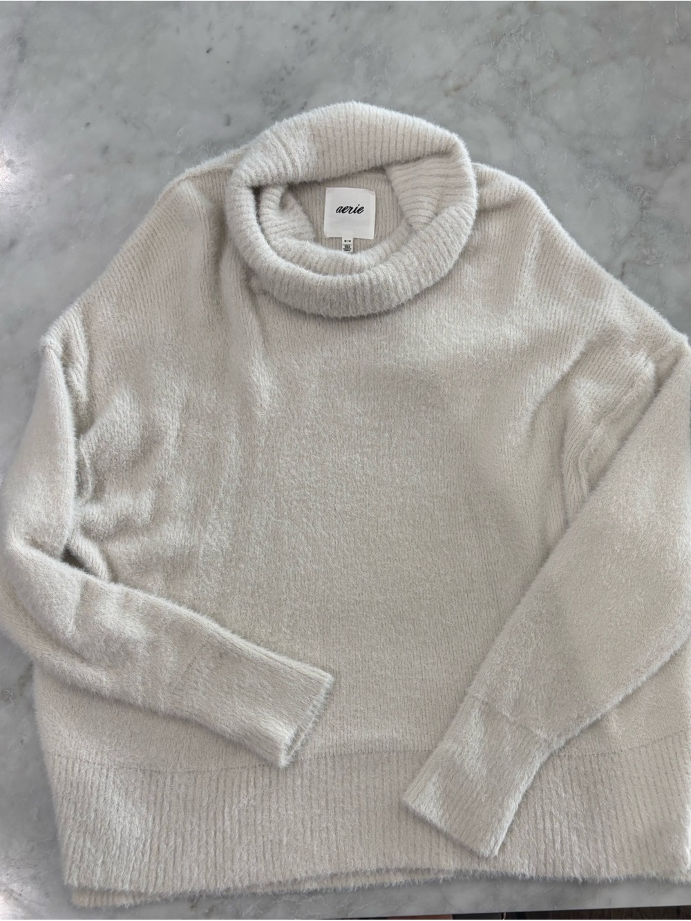 Aerie Oversized Seriously Soft Cream Turtleneck Sweater Medium Plush Knit Womens